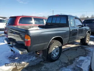 1998 Toyota Tacoma with VIN 4TAWN72N6WZ106014, listed as a Copart auction lot 87767435 with 167,626 mi miles and Salvage Title. Bid and sale history available at DreamBid. Image 3.