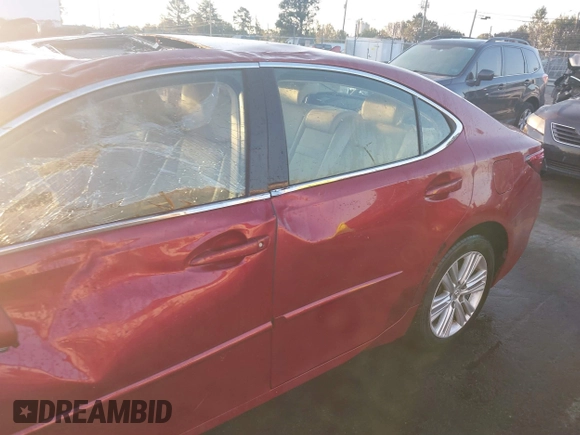 2014 Lexus ES 330 z VIN JTHBK1GGXE2113007, wystawiony jako IAAI lot #40591856 z przebiegiem 121 388 mil mil oraz . Historia ofert i sprzedaży dostępna na DreamBid. Obrazek 19.
