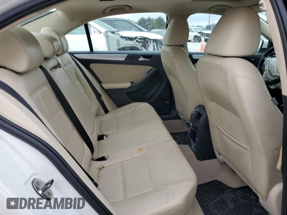 2013 Volkswagen Jetta Sedan SE with VIN 3VWDP7AJ1DM357460, listed as a Copart auction lot 80016944 with 204,789 mi miles and Salvage Title. Bid and sale history available at carsss.com. Image 10.