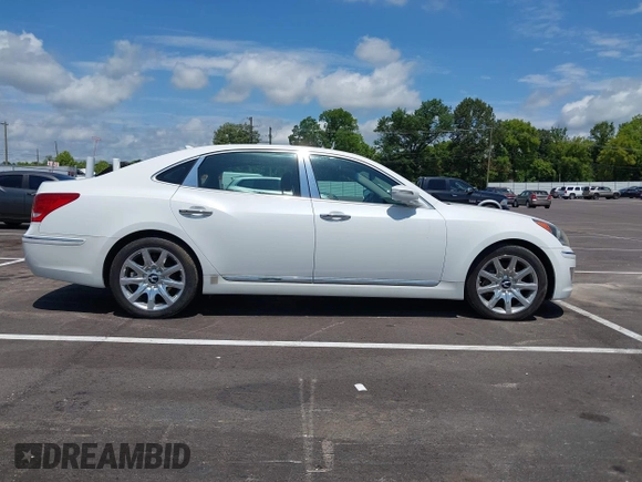 2013 Hyundai Equus Signature с VIN KMHGH4JH9DU070688, выставлен на аукционе IAAI как лот 42706570 с пробегом 116 305 миль миль и . История ставок и продаж доступна на DreamBid. Изображение 13.