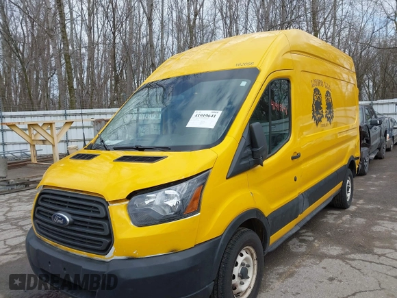 2016 Ford Transit with VIN 1FTYR2XM6GKA77726, listed as a IAAI auction lot 41919641 with 379,048 mi miles and . Bid and sale history available at DreamBid. Image 2.
