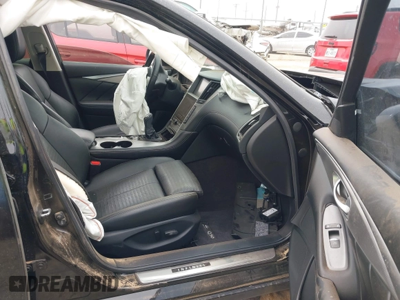 2019 Infiniti Q50 Signature Edition with VIN JN1EV7AP6KM540706, listed as a IAAI auction lot 41733726 with 45,847 mi miles and . Bid and sale history available at DreamBid. Image 5.