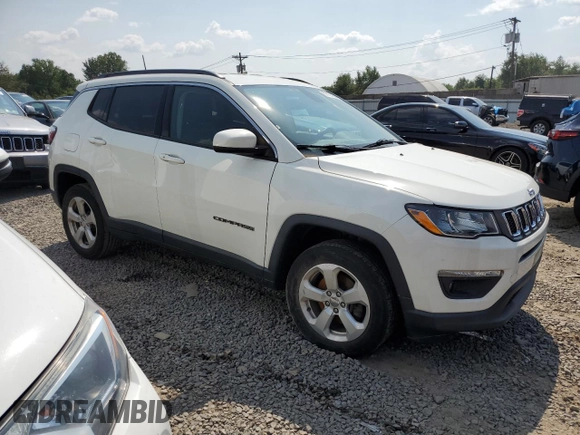 2019 Jeep Compass Latitude z VIN 3C4NJDBB4KT704264, wystawiony jako Copart lot #67137964 z przebiegiem 58 018 mil mil oraz Szkoda całkowita • Salvage title. Historia ofert i sprzedaży dostępna na DreamBid. Obrazek 4.