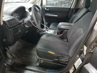 2011 Mitsubishi Endeavor LS z VIN 4A4JN2AS9BE031876, wystawiony jako Copart lot #44925775 z przebiegiem 175 160 mil mil oraz Szkoda całkowita • Salvage title. Historia ofert i sprzedaży dostępna na DreamBid. Obrazek 7.