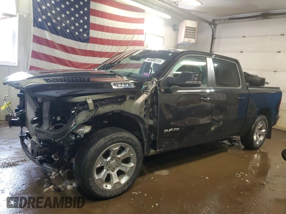 2024 Ram 1500 Big Horn z VIN 1C6SRFFT3RN105058, wystawiony jako Copart lot #46500315 z przebiegiem 25 112 mil mil oraz Szkoda całkowita • Salvage title. Historia ofert i sprzedaży dostępna na DreamBid. Obrazek 1.