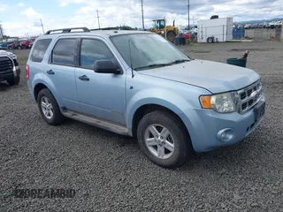 2008 Ford Escape Hybrid с VIN 1FMCU59H48KD55210, выставлен на аукционе IAAI как лот 42242580 с пробегом 180 667 миль миль и . История ставок и продаж доступна на DreamBid. Изображение 1.