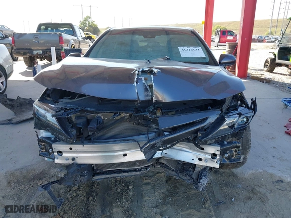 2021 Toyota Camry SE Nightshade with VIN 4T1G11AK7MU472644, listed as a IAAI auction lot 41316133 with 61,208 mi miles. Bid and sale history available at carsss.com. Image 6.