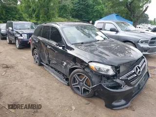 2017 Mercedes-Benz GLE 43 AMG с VIN 4JGDA6EB6HA959190, выставлен на аукционе IAAI как лот 42463806 с пробегом 106 420 миль миль и . История ставок и продаж доступна на DreamBid. Изображение 6.