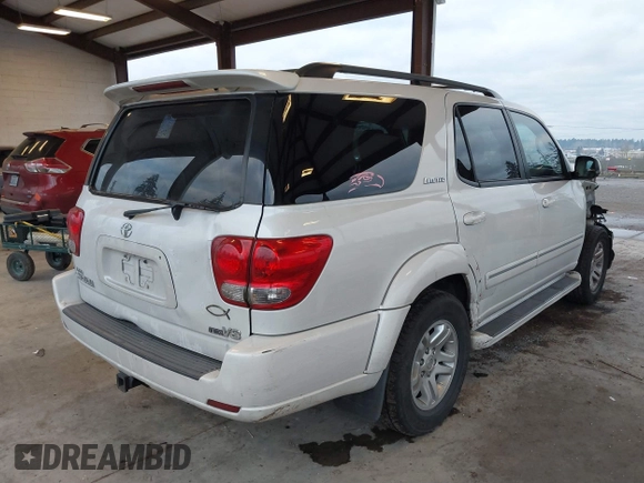 2005 Toyota Sequoia Limited with VIN 5TDZT38A25S263835, listed as a IAAI auction lot 41412563 with 284,551 mi miles and . Bid and sale history available at DreamBid. Image 4.