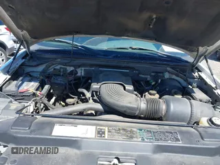 2001 Ford F-150 XL z VIN 1FTRF17W61NB22632, wystawiony jako IAAI lot #41824156 z przebiegiem Nie podano mil oraz . Historia ofert i sprzedaży dostępna na DreamBid. Obrazek 10.
