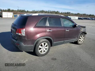 2013 Kia Sorento LX with VIN 5XYKTCA64DG399466, listed as a Copart auction lot 86968534 with 0 mi miles and Salvage Title. Bid and sale history available at carsss.com. Image 3.