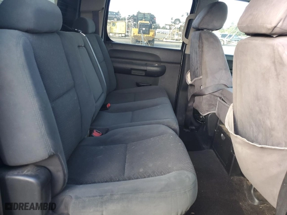2007 Chevrolet Silverado 2500HD LT w/1LT with VIN 1GCHK23K77F555945, listed as a Copart auction lot 47702665 with 112,326 mi miles and Salvage Title. Bid and sale history available at carsss.com. Image 11.