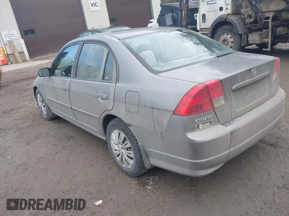 2004 Honda Civic LX with VIN 2HGES166X4H533266, listed as a IAAI auction lot 41764334 with 183,262 mi miles. Bid and sale history available at carsss.com. Image 3.
