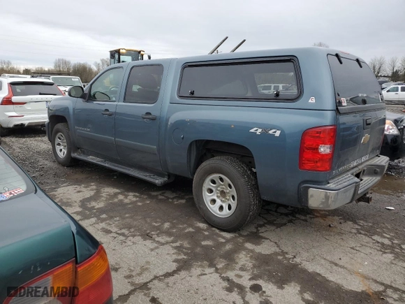 2007 Chevrolet Silverado 1500 LS with VIN 2GCEK13C771544361, listed as a Copart auction lot 45721515 with 100,636 mi miles and Salvage Title. Bid and sale history available at carsss.com. Image 2.