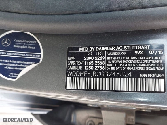 2016 Mercedes-Benz E-Class E 350 Luxury with VIN WDDHF8JB2GB245824, listed as a IAAI auction lot 41812733 with 1 mi miles. Bid and sale history available at carsss.com. Image 9.