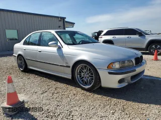 2000 BMW M5 z VIN WBSDE9342YBZ96884, wystawiony jako Copart lot #81061134 z przebiegiem 144 475 mil mil oraz Nie do naprawy • Non repairable. Historia ofert i sprzedaży dostępna na DreamBid. Obrazek 4.