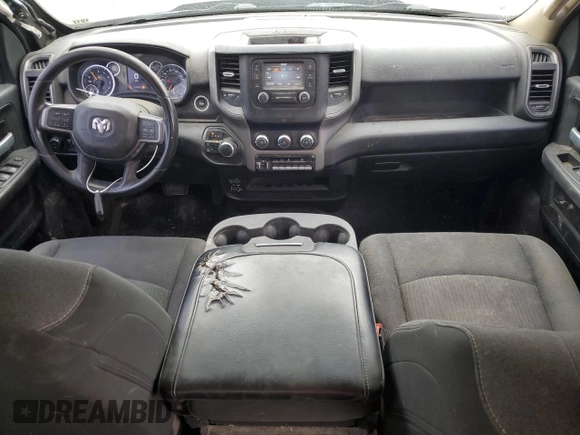2019 Ram 2500 Tradesman z VIN 3C6UR5CJ6KG633486, wystawiony jako Copart lot #47459835 z przebiegiem 123 704 mil mil oraz Szkoda całkowita • Salvage title. Historia ofert i sprzedaży dostępna na DreamBid. Obrazek 8.