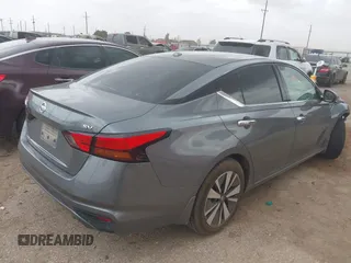 2019 Nissan Altima SV with VIN 1N4BL4DVXKC138455, listed as a IAAI auction lot 42402773 with 33,795 mi miles and . Bid and sale history available at DreamBid. Image 4.