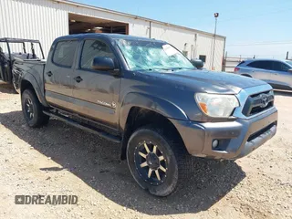 2013 Toyota Tacoma PreRunner with VIN 5TFJU4GNXDX033215, listed as a IAAI auction lot 42480855 with 142,073 mi miles and . Bid and sale history available at DreamBid. Image 1.