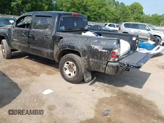 2011 Toyota Tacoma with VIN 3TMLU4EN4BM079699, listed as a IAAI auction lot 42446694 with 200,103 mi miles and . Bid and sale history available at DreamBid. Image 3.