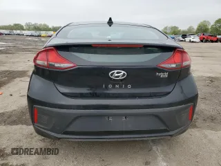 2017 Hyundai Ioniq Blue z VIN KMHC65LC6HU056393, wystawiony jako Copart lot #55409855 z przebiegiem 171 888 mil mil oraz Szkody całkowita. Historia ofert i sprzedaży dostępna na DreamBid. Obrazek 6.