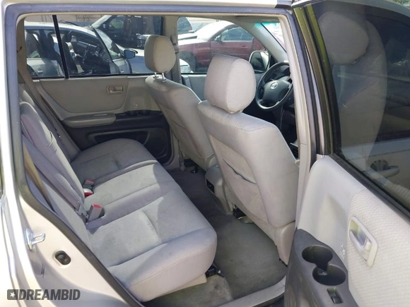 2005 Toyota Highlander with VIN JTEHD21A450038604, listed as a IAAI auction lot 42035075 with 232,282 mi miles. Bid and sale history available at carsss.com. Image 8.
