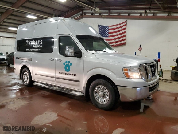 2012 Nissan NV SV with VIN 1N6AF0LY0CN118624, listed as a Copart auction lot 45085395 with 286,079 mi miles and Salvage Title. Bid and sale history available at carsss.com. Image 4.