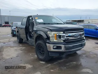 2018 Ford F-150 XL with VIN 1FTEW1CB8JFC47496, listed as a IAAI auction lot 41330632 with 82,308 mi miles. Bid and sale history available at carsss.com. Image 1.