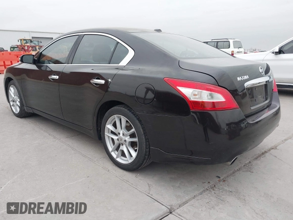 2011 Nissan Maxima SV с VIN 1N4AA5AP6BC800643, выставлен на аукционе IAAI как лот 41746089 с пробегом 163 582 миль миль и . История ставок и продаж доступна на DreamBid. Изображение 3.