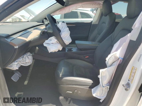 2022 Tesla Model Y Performance с VIN 7SAYGDEF4NF522984, выставлен на аукционе Copart как лот 57803945 с пробегом 37 327 миль миль и Списание • Salvage title. История ставок и продаж доступна на DreamBid. Изображение 7.