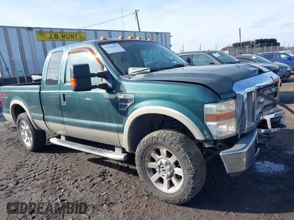 2008 Ford Super Duty F-250 SRW XL with VIN 1FTSX21528EA95945, listed as a IAAI auction lot 41460487 with 200,779 mi miles. Bid and sale history available at carsss.com. Image 1.