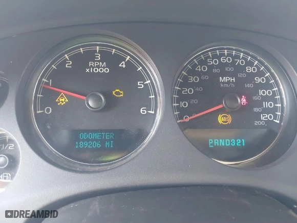 2007 Chevrolet Tahoe LT with VIN 1GNFK13027R190080, listed as a IAAI auction lot 41907380 with 189,206 mi miles. Bid and sale history available at carsss.com. Image 7.