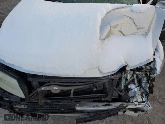2005 Volvo S60 with VIN YV1RS592252476694, listed as a Copart auction lot 41728645 with 0 mi miles and Salvage Title. Bid and sale history available at carsss.com. Image 13.