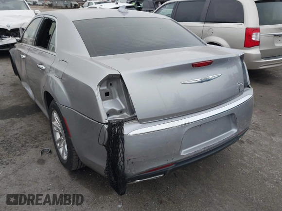 2016 Chrysler 300 with VIN 2C3CCAEGXGH322526, listed as a IAAI auction lot 40857706 with 40,879 mi miles. Bid and sale history available at carsss.com. Image 18.