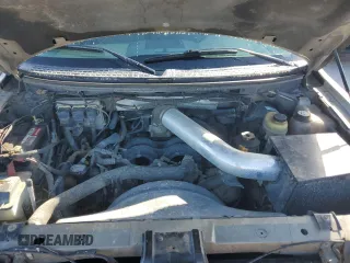 2006 Ford F-150 XL z VIN 1FTPX12V76KD62803, wystawiony jako Copart lot #61134105 z przebiegiem 214 290 mil mil oraz Szkoda całkowita • Salvage title. Historia ofert i sprzedaży dostępna na DreamBid. Obrazek 11.