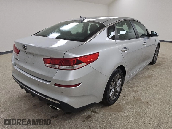 2020 Kia Optima LX with VIN 5XXGT4L31LG425149, listed as a Copart auction lot 52436205 with 60,276 mi miles and Clean Title. Bid and sale history available at carsss.com. Image 3.
