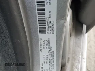 2015 Chrysler 200 S z VIN 1C3CCCBBXFN747271, wystawiony jako Copart lot #54495565 z przebiegiem 136 056 mil mil oraz Szkoda całkowita • Salvage title. Historia ofert i sprzedaży dostępna na DreamBid. Obrazek 12.