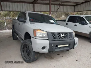 2008 Nissan Titan XE with VIN 1N6BA07DX8N339911, listed as a IAAI auction lot 41539937 with 242,659 mi miles. Bid and sale history available at carsss.com. Image 1.