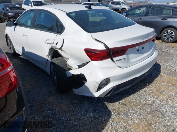 2022 Kia Forte LXS with VIN 3KPF24AD1NE474373, listed as a IAAI auction lot 41138637 with 40,651 mi miles and . Bid and sale history available at DreamBid. Image 3.