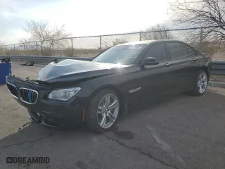 2015 BMW 7 Series 750Li with VIN WBAYE8C59FD781898, listed as a Copart auction lot 48712885 with 0 mi miles and Salvage Title. Bid and sale history available at carsss.com. Image 1.