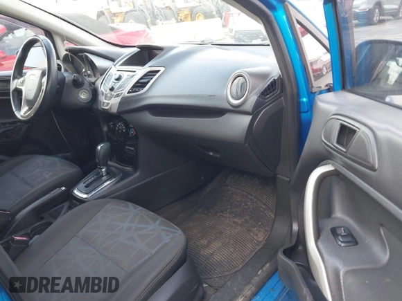 2013 Ford Fiesta SE with VIN 3FADP4EJ0DM202271, listed as a IAAI auction lot 41496985 with 174,624 mi miles. Bid and sale history available at carsss.com. Image 5.