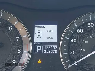 2012 Infiniti M37 with VIN JN1BY1AP6CM333466, listed as a IAAI auction lot 40723440 with 156,102 mi miles. Bid and sale history available at carsss.com. Image 15.