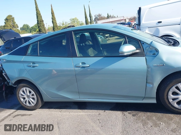 2022 Toyota Prius L Eco with VIN JTDKAMFU8N3188831, listed as a IAAI auction lot 42021222 with 39,629 mi miles and . Bid and sale history available at DreamBid. Image 14.