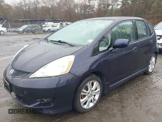 2009 Honda Fit Sport with VIN JHMGE88419S069110, listed as a IAAI auction lot 41981489 with 113,724 mi miles. Bid and sale history available at carsss.com. Image 2.