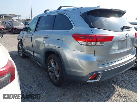 2017 Toyota Highlander Limited with VIN 5TDYZRFH4HS210037, listed as a IAAI auction lot 42666780 with 89,540 mi miles and . Bid and sale history available at DreamBid. Image 3.