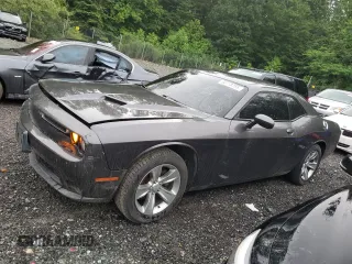 2016 Dodge Challenger SXT z VIN 2C3CDZAG6GH153087, wystawiony jako Copart lot #60778765 z przebiegiem 146 482 mil mil oraz Szkoda całkowita • Salvage title. Historia ofert i sprzedaży dostępna na DreamBid. Obrazek 1.