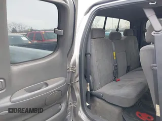 2006 Toyota Tundra SR5 with VIN 5TBRU34176S462165, listed as a IAAI auction lot 41694983 with 254,282 mi miles and . Bid and sale history available at DreamBid. Image 8.