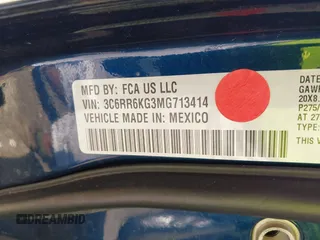 2021 Ram 1500 Tradesman z VIN 3C6RR6KG3MG713414, wystawiony jako IAAI lot #42115083 z przebiegiem 116 938 mil mil oraz . Historia ofert i sprzedaży dostępna na DreamBid. Obrazek 9.