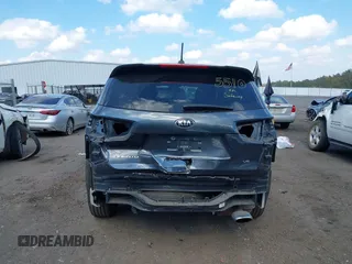2020 Kia Sorento LX V6 with VIN 5XYPG4A57LG680747, listed as a IAAI auction lot 40729596 with 108,559 mi miles. Bid and sale history available at carsss.com. Image 6.