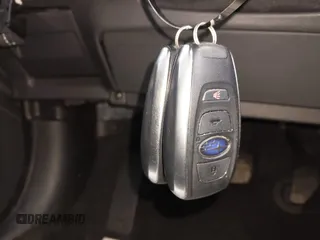 2024 Subaru Crosstrek Premium z VIN JF2GUADC6RH338290, wystawiony jako IAAI lot #42341194 z przebiegiem 10 379 mil mil oraz . Historia ofert i sprzedaży dostępna na DreamBid. Obrazek 11.
